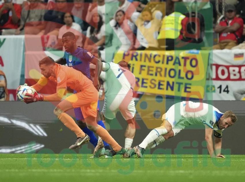 2022 FIFA World Cup - England vs USA
